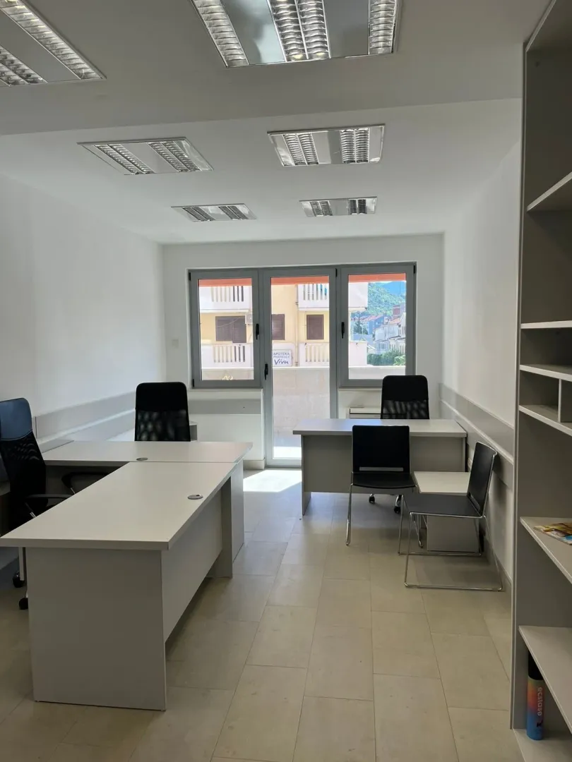 Rent, office space, 53m², Budva, Crna Gora