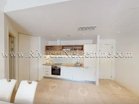 Prodaja, jednosoban stan, 55m², Luštica Bay, Tivat - image 6