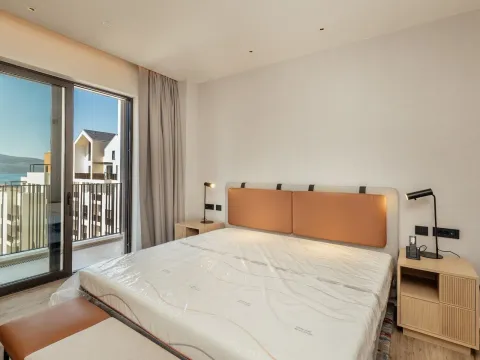 Prodaja, dvosoban stan, 87m², Porto Montenegro, Tivat - image 10