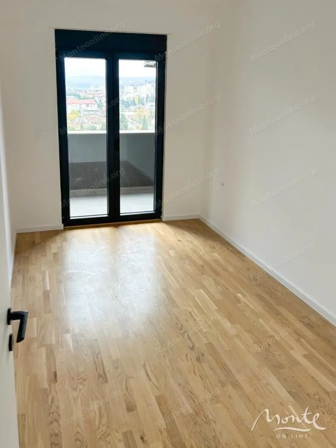 Prodaja, jednosoban stan, 41m², Stari Aerodrom, Podgorica