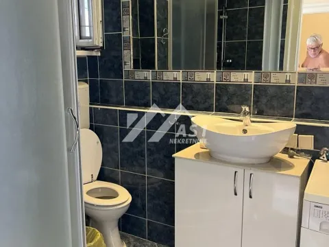 Izdavanje, stan, 48m², Centar, Novi Sad - image 9