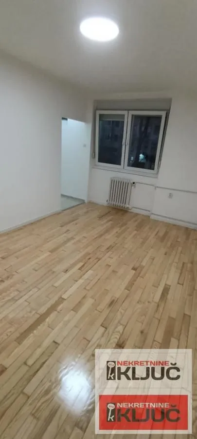 Prodaja, dvosoban stan, 51m², Rotkvarija, Novi Sad Sve Podlokacije