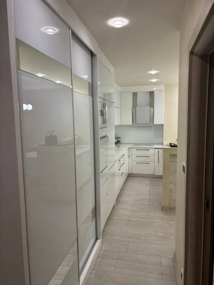 Prodaja, dvosoban stan, 80m², Zaobilaznica, Budva