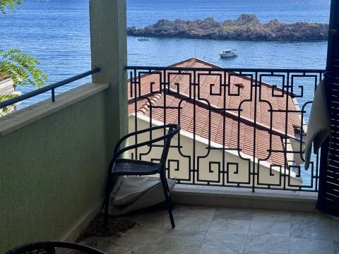 Sale, apartment, 89m², Sveti Stefan, Budva - image 1