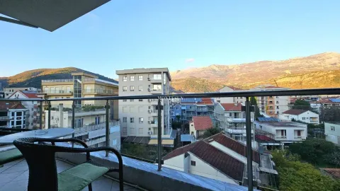 Rent, one bedroom apartment, 62m², Centar, Budva - image 9