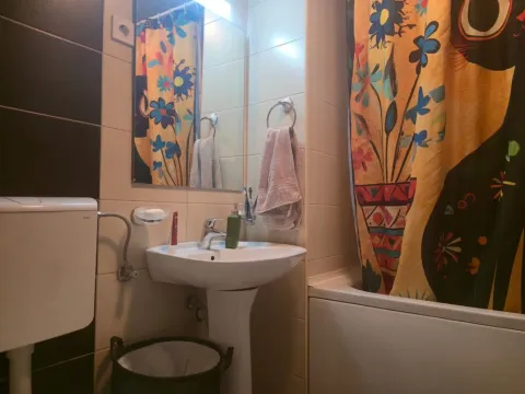 Prodaja, jednosoban stan, 49m², Stari Aerodrom, Podgorica - image 8