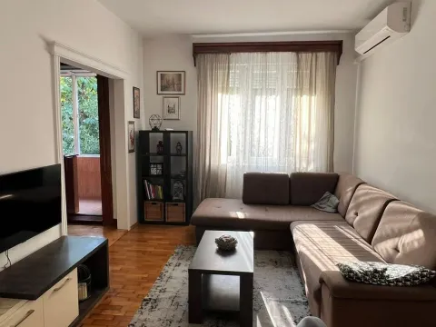 Rent, apartment, 63m², Centar, Podgorica