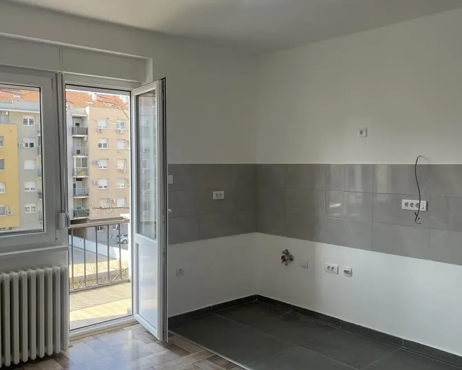 Prodaja, dvosoban stan, 64m², Grbavica, Novi Sad Sve Podlokacije