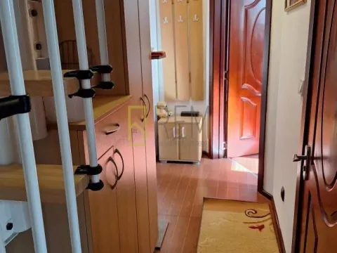 Prodaja, trosoban stan, 87m², Stari Aerodrom, Podgorica - image 19