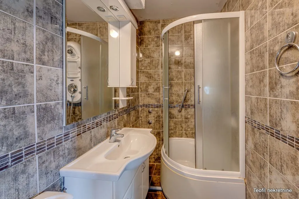 Prodaja, jednosoban stan, 49m², Stari Grad, Beograd