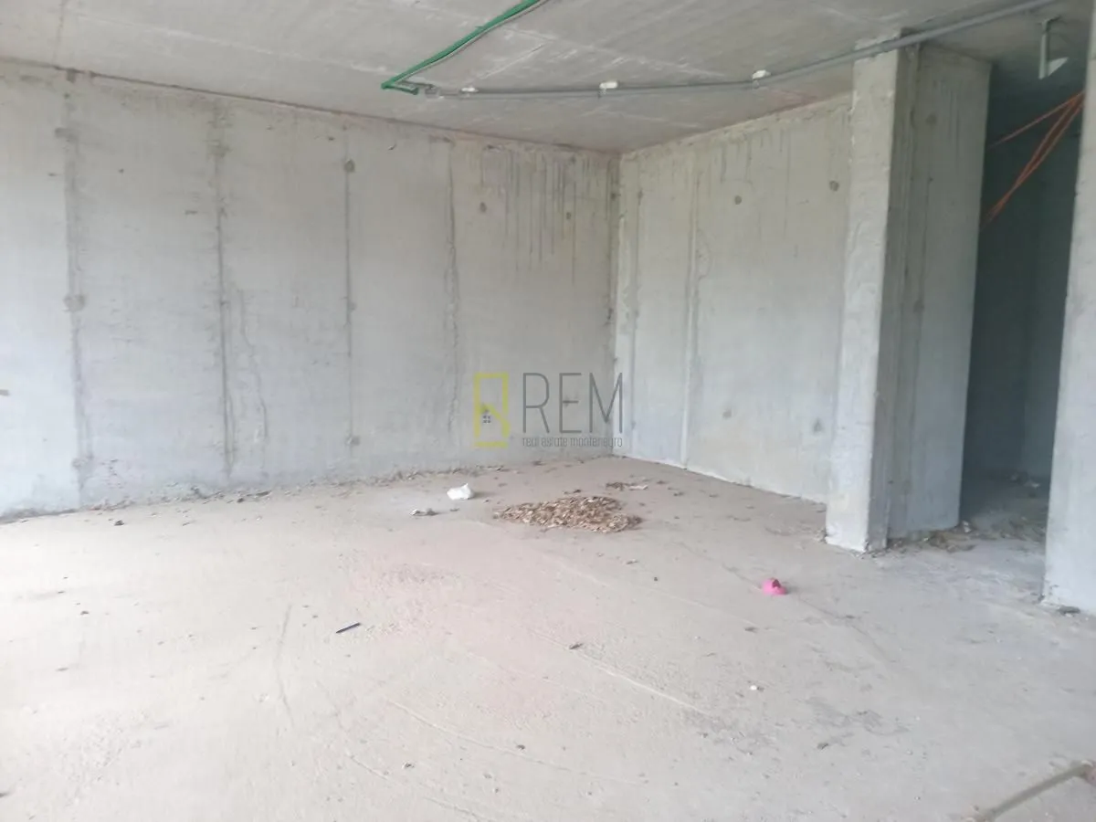 Sale, office space, 312m², Zabjelo, Podgorica