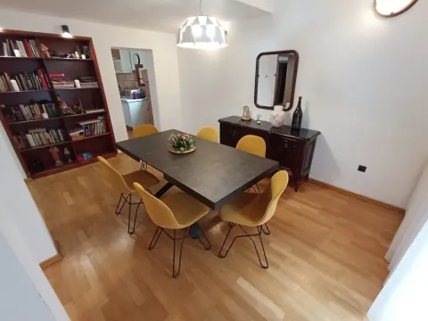 Izdavanje, kuća, 300m², Gorica C, Podgorica - image 24