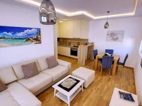 Prodaja, dvosoban stan, 59m², Bečići, Budva - image 6