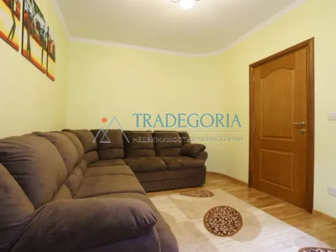 Prodaja, kuća, 198m², Bar, Crna Gora - image 11