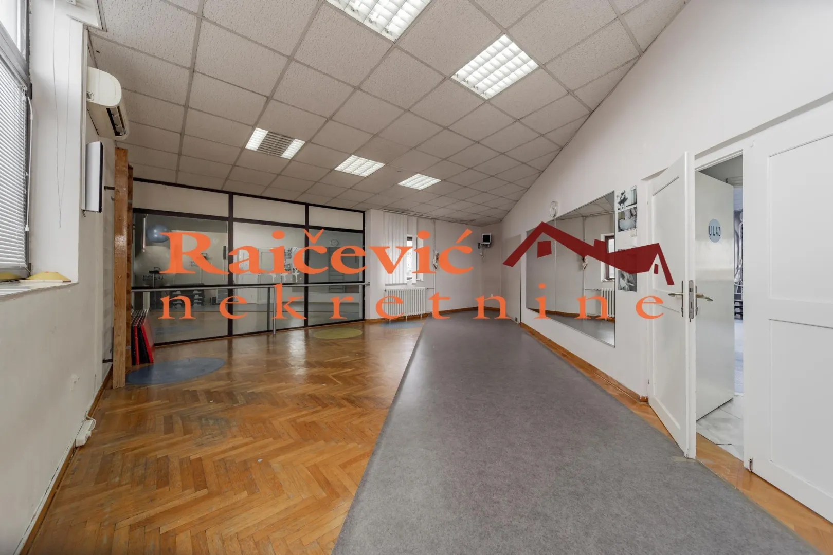 Rent, office space, 273m², Banovo Brdo, Beograd