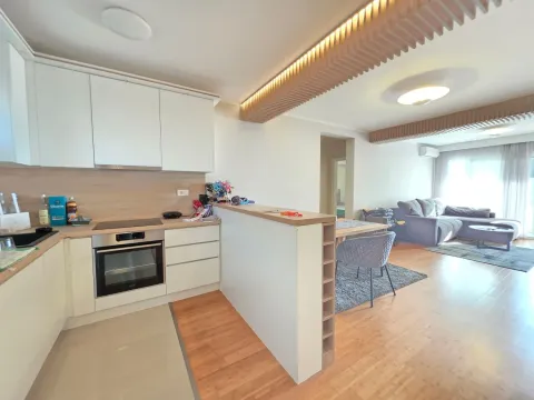 Prodaja, dvosoban stan, 68m², Pržno, Budva - image 2