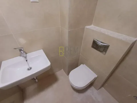 Prodaja, jednosoban stan, 45m², Zabjelo, Podgorica - image 11