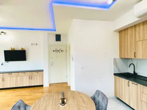 Prodaja, garsonjera, 33m², Bar, Crna Gora - image 2