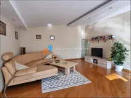 Izdavanje, dvosoban stan, 66m², Senjak, Beograd - image 1