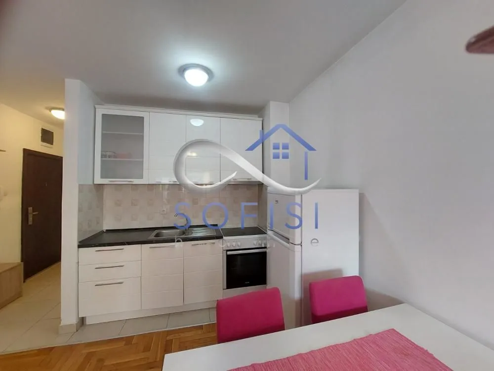Prodaja, jednosoban stan, 43m², Grbavica, Novi Sad Sve Podlokacije