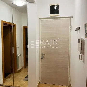 Rent, two bedroom apartment, 50m², Vračar Hram, Vračar Sve Podlokacije - image 11