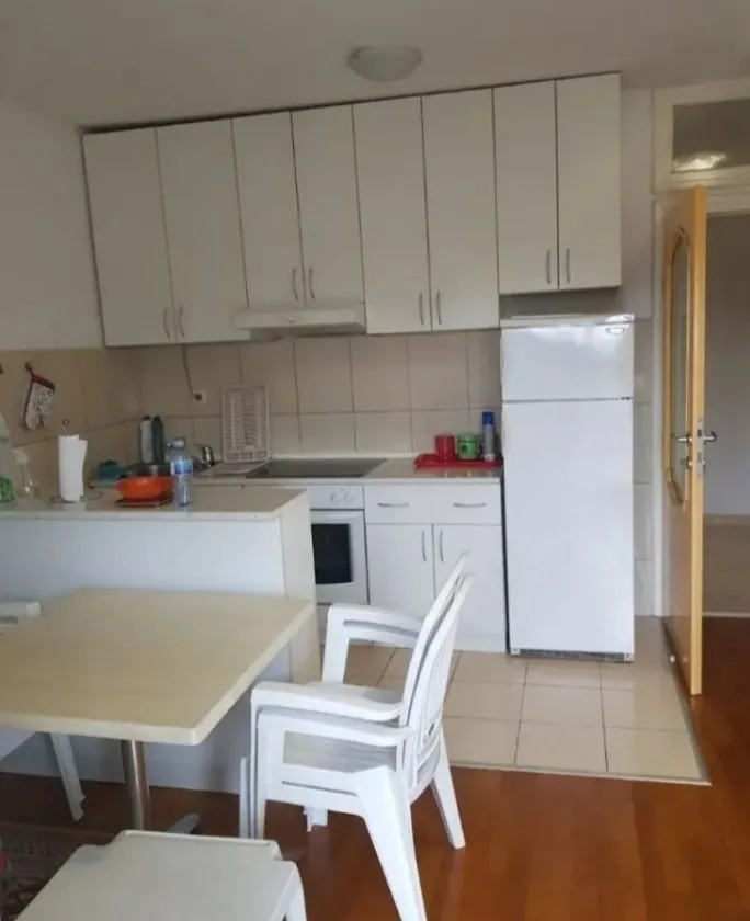 Sale, three bedroom apartment, 92m², Slovenska Plaža, Budva