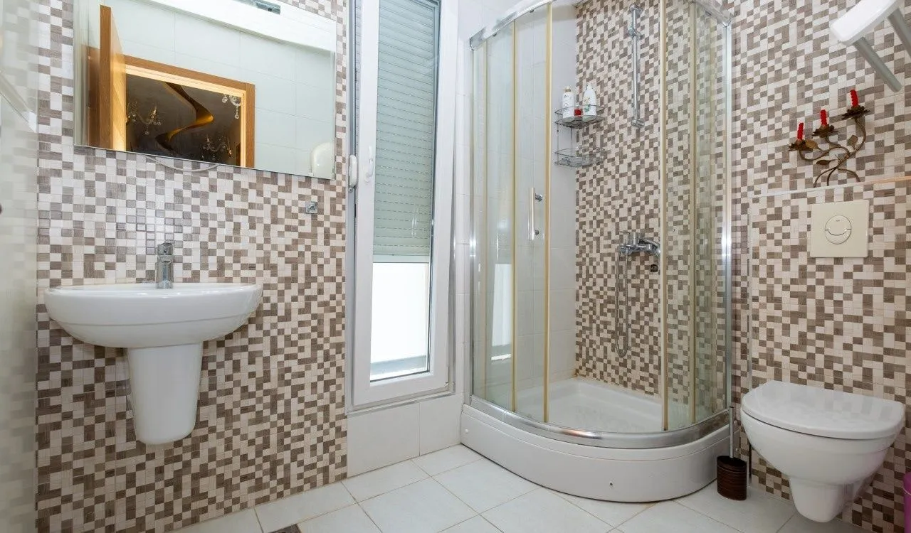 Rent, three bedroom apartment, 98m², City Kvart, Podgorica