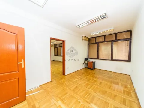 Izdavanje, poslovni prostor, 95m², Preko Morače, Podgorica - image 3