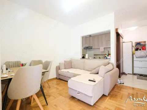 Prodaja, jednosoban stan, 42m², Rozino, Budva