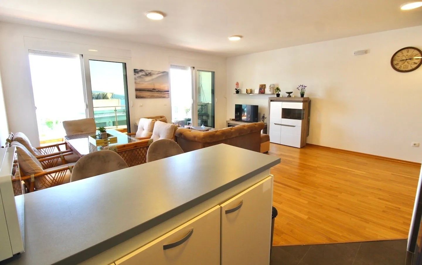 Daily-rent, two bedroom apartment, 100m², Dobre Vode, Bar