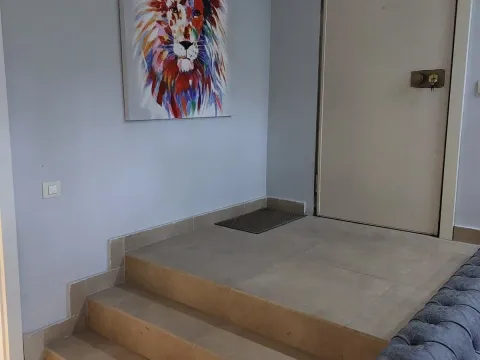 Izdavanje, poslovni prostor, 46m², Slavija, Vračar Sve Podlokacije - image 6