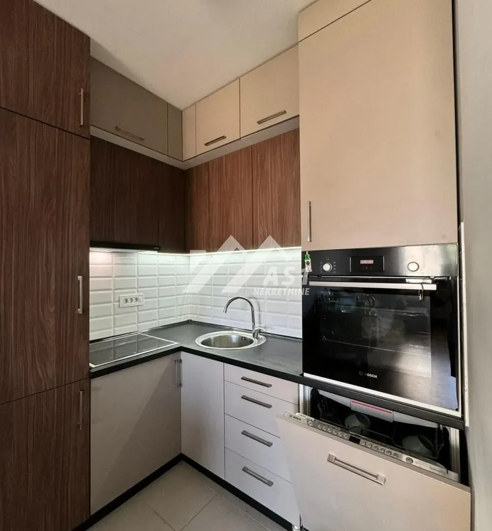 Izdavanje, dvosoban stan, 45m², Telep, Novi Sad Sve Podlokacije
