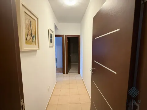 Izdavanje, dvosoban stan, 90m², Preko Morače, Podgorica - image 10