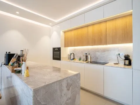 Prodaja, dvosoban stan, 122m², Tivat, Crna Gora - image 9