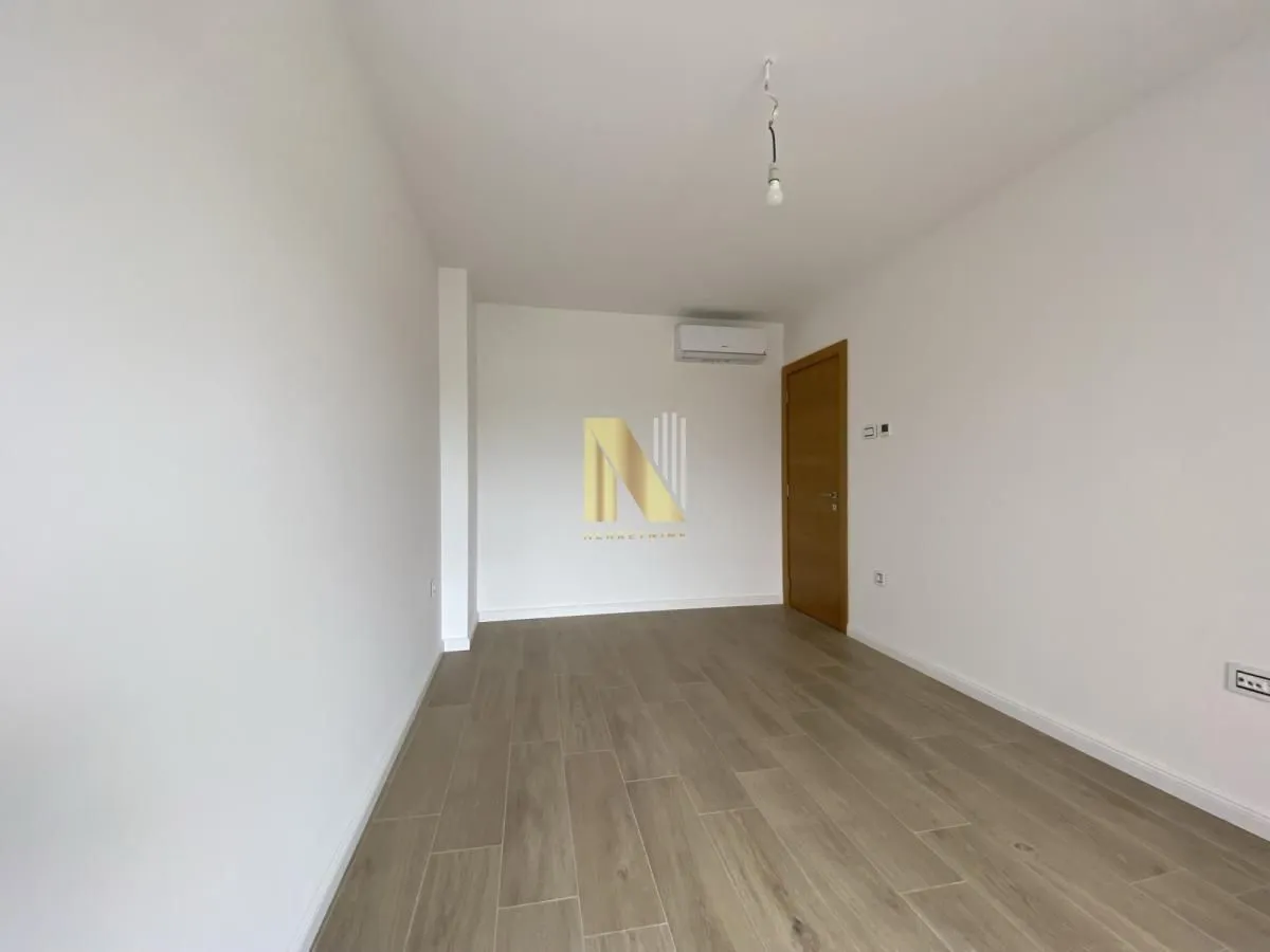Rent, office space, 181m², Sremska Kamenica, Petrovaradin