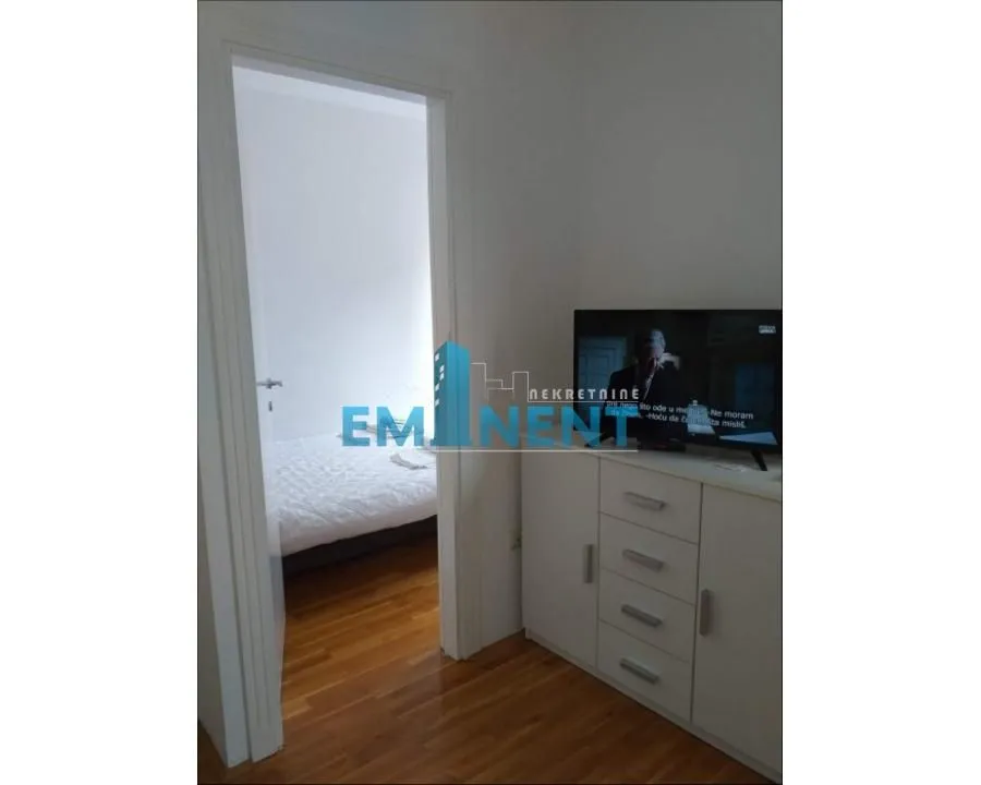 Izdavanje, stan, 35m², Lekino Brdo, Voždovac Sve Podlokacije
