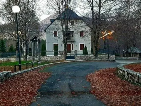 Sale, land lot, 4269m², Ivanova Korita, Cetinje