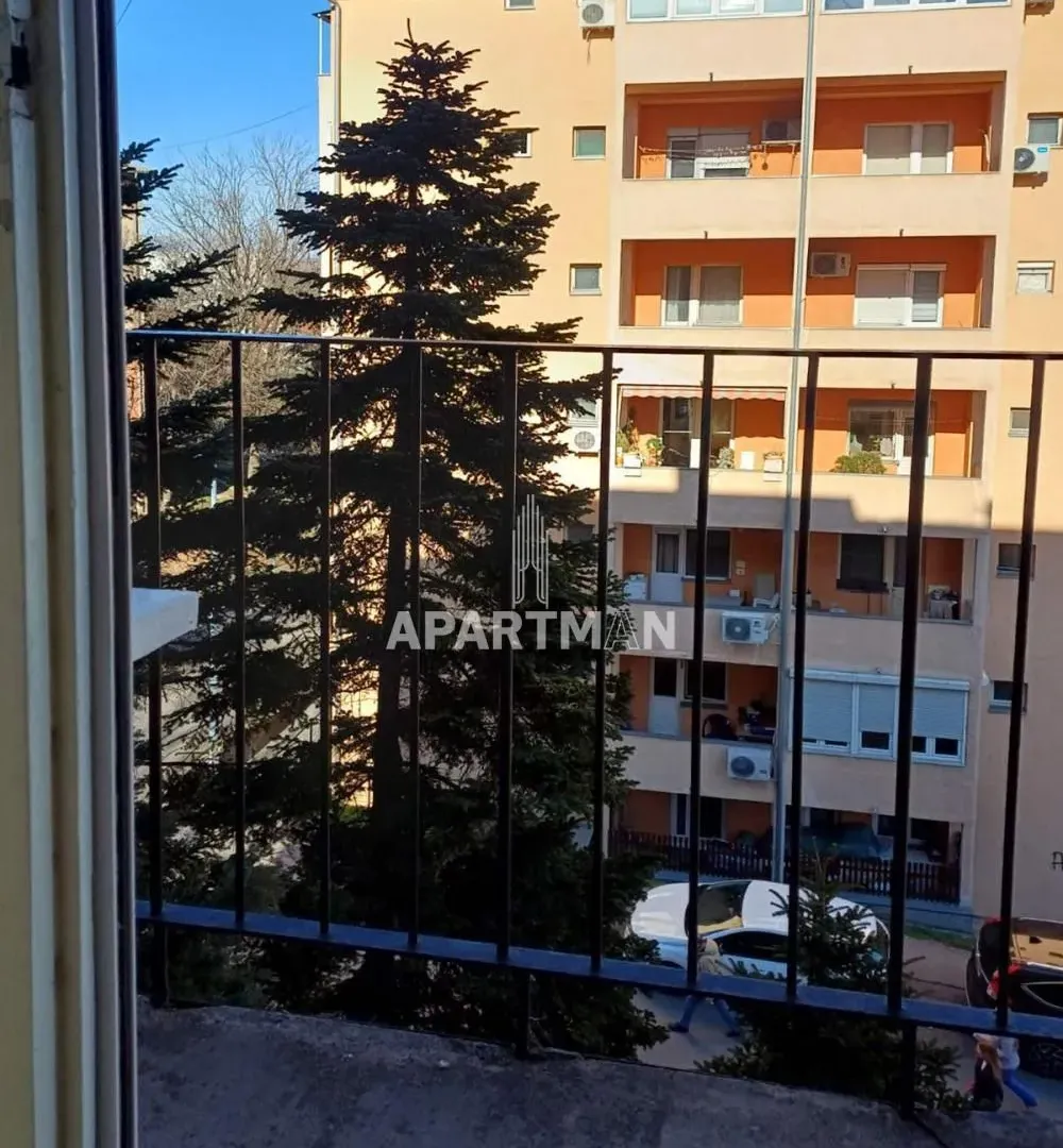 Prodaja, jednosoban stan, 37m², Karaburma, Palilula Sve Podlokacije