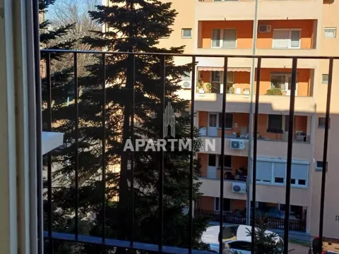 Prodaja, jednosoban stan, 37m², Karaburma, Palilula Sve Podlokacije - image 1