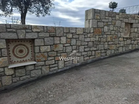 Prodaja, kuća, 194m², Reževići, Budva - image 28