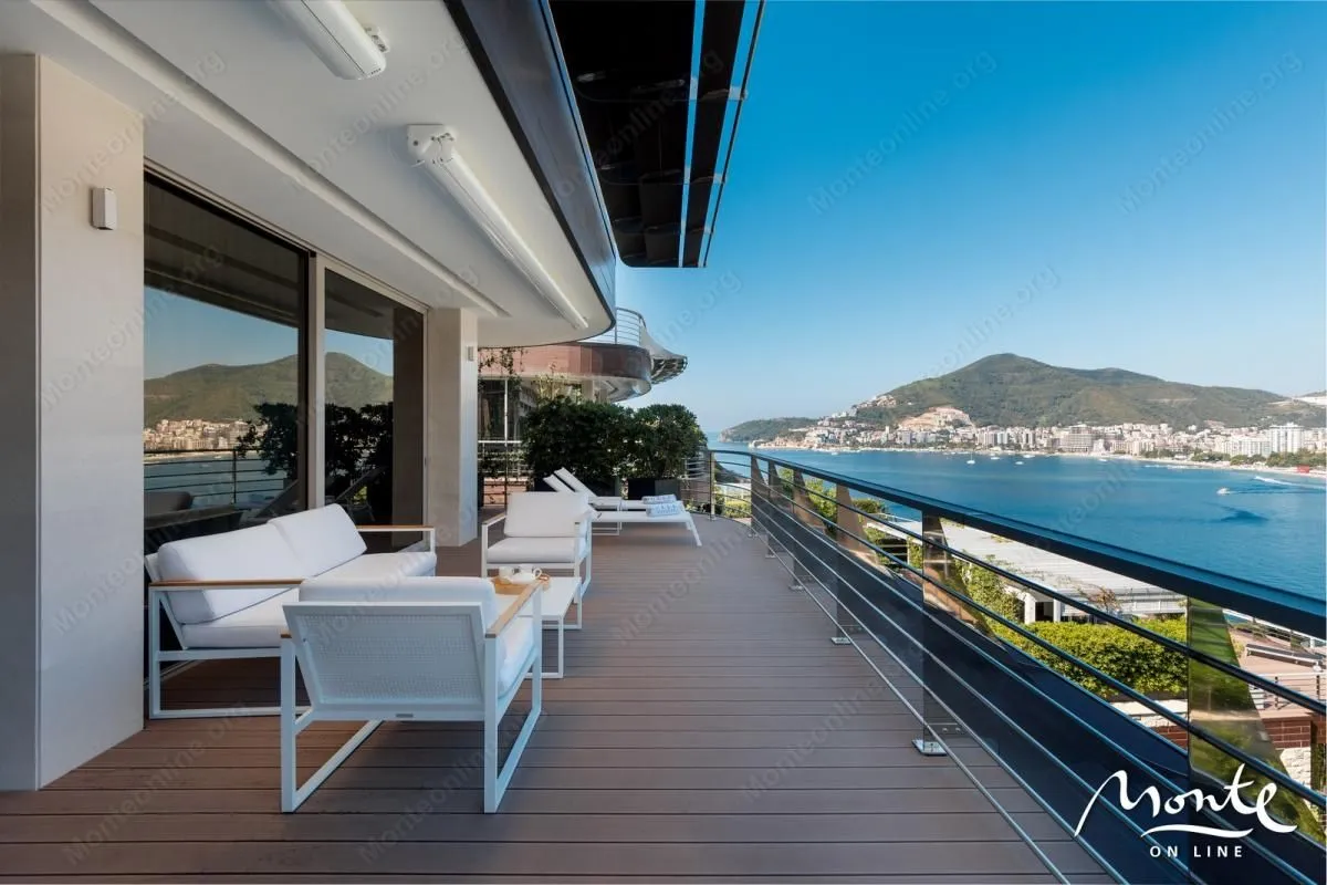 Sale, four bedroom apartment, 287m², Budva, Crna Gora