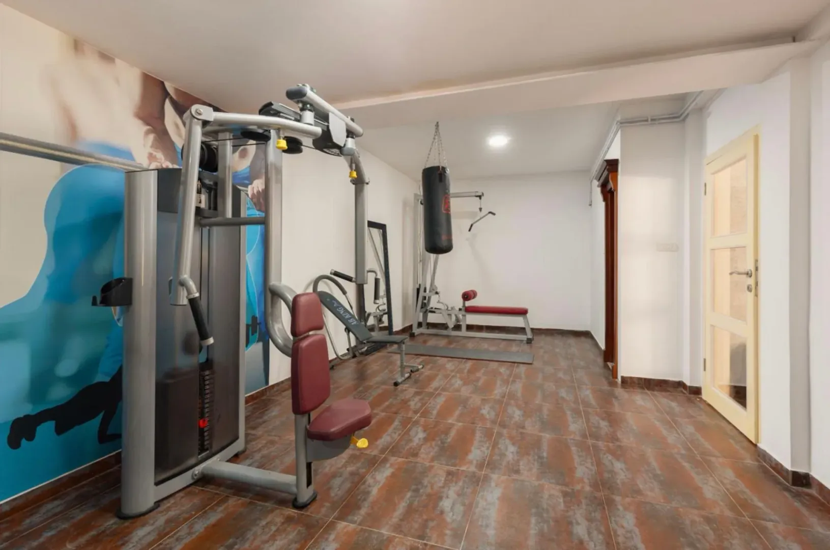 Rent, house, 400m², Dumidran, Tivat