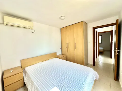 Sale, two bedroom apartment, 80m², Bečići, Budva - image 8
