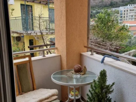 Sale, studio apartment, 19m², Rafailovići, Budva - image 2