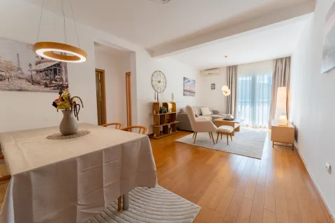 Prodaja, dvosoban stan, 68m², Pržno, Budva - image 16