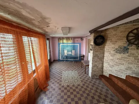 Prodaja, kuća, 500m², Miloševo, Jagodina - image 33