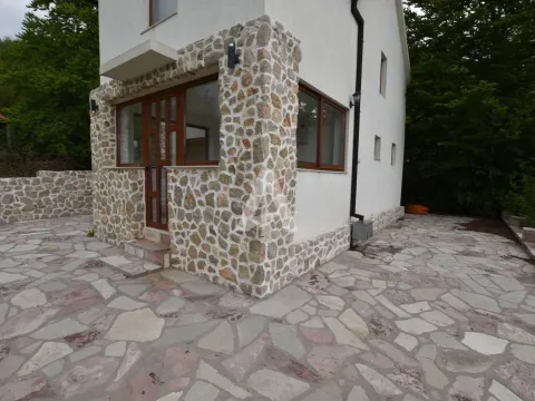 Sale, house, 220m², Herceg Novi, Crna Gora - image 13