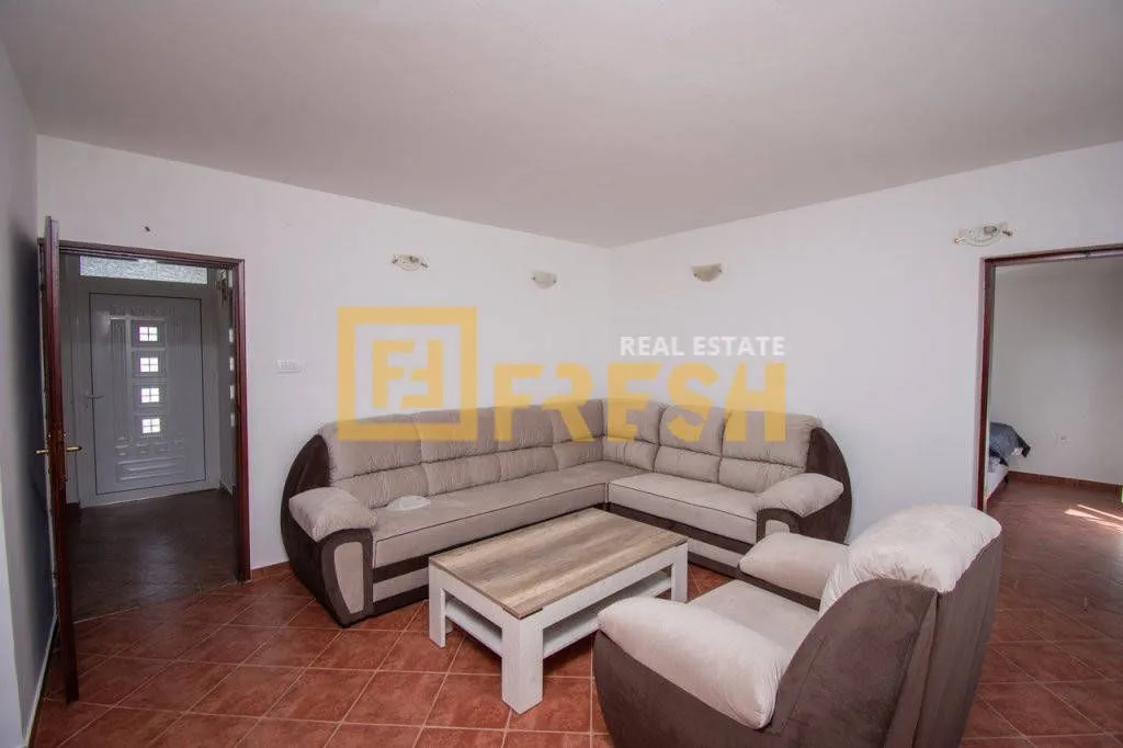 Rent, two bedroom apartment, 79m², Zlatica, Podgorica