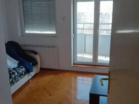 Izdavanje, trosoban stan, 78m², Karaburma, Palilula Sve Podlokacije - image 5