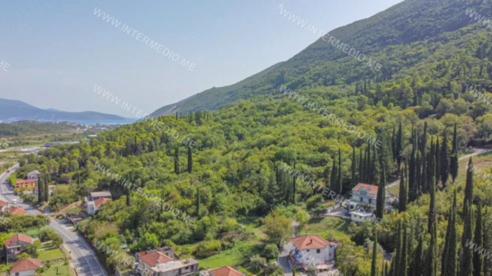 Prodaja, kuća, 231m², Sutorina, Herceg Novi